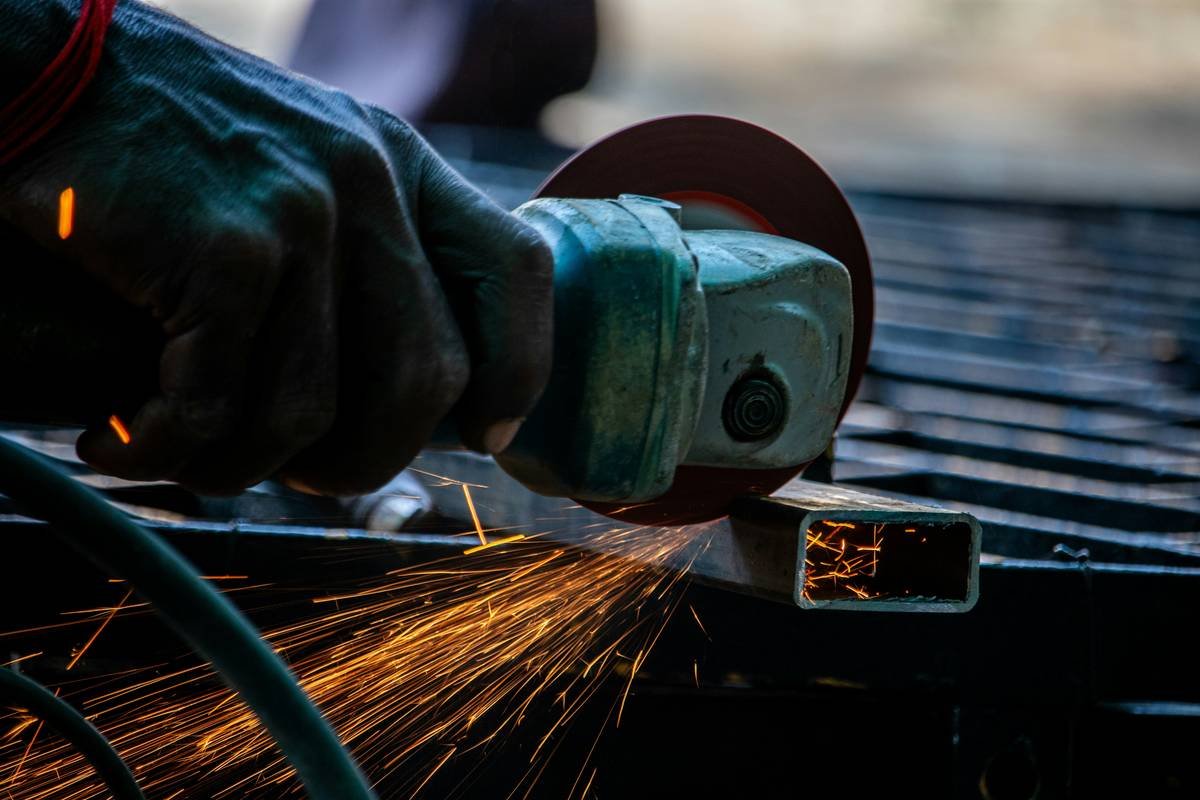 DIY Project Abrasive Disc How To: Cut, Grind & Polish Like a Pro (Without Ruining Your Tools—or Fingers)