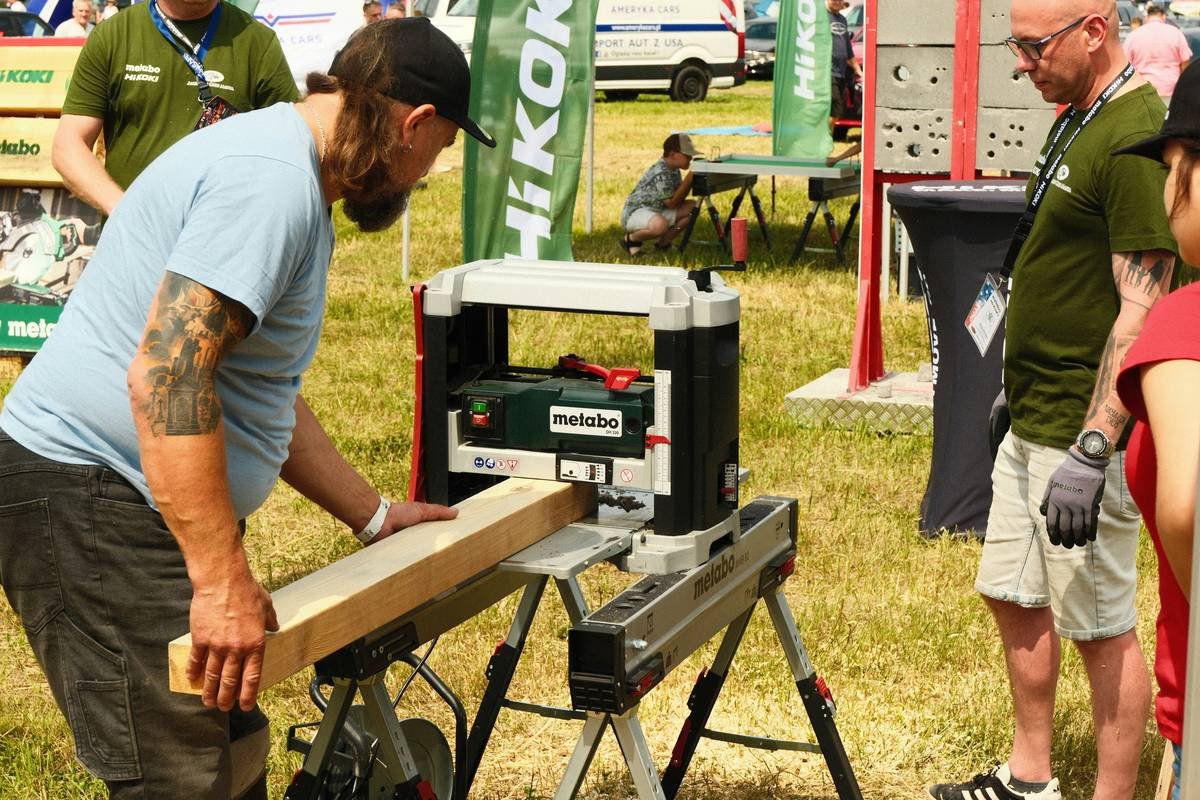 Why Your DIY Project Fails Without the Right Abrasive Disc—And How the A80 Grinder Solves It